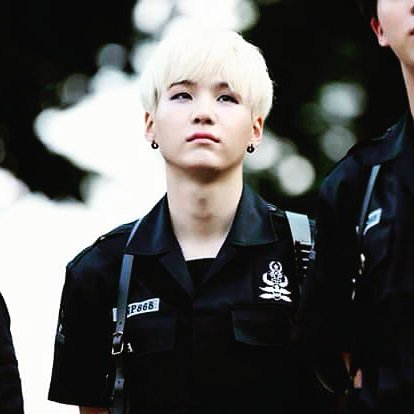 Officer Yoongi. (@officersuga) on Twitter photo 