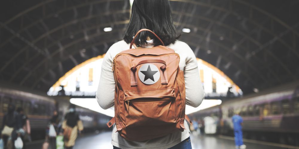 ReadyChat's tweet photo. Show your #prospects that they don't need to wander the internet alone. Think about adding live #chat to your site: https://t.co/AiBxWaGfqF https://t.co/bNwHKmd3AI