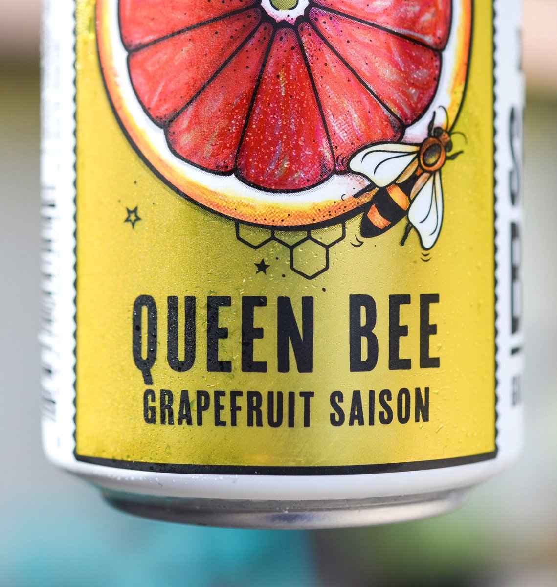 fcbrewing's tweet photo. Love Super Bee? So do we, so we crowned it w/ Texas valley grapefruit. In stores next week! #QueenBee #GrapefruitSaison #LimitedRelease https://t.co/pzj0mQuVPW