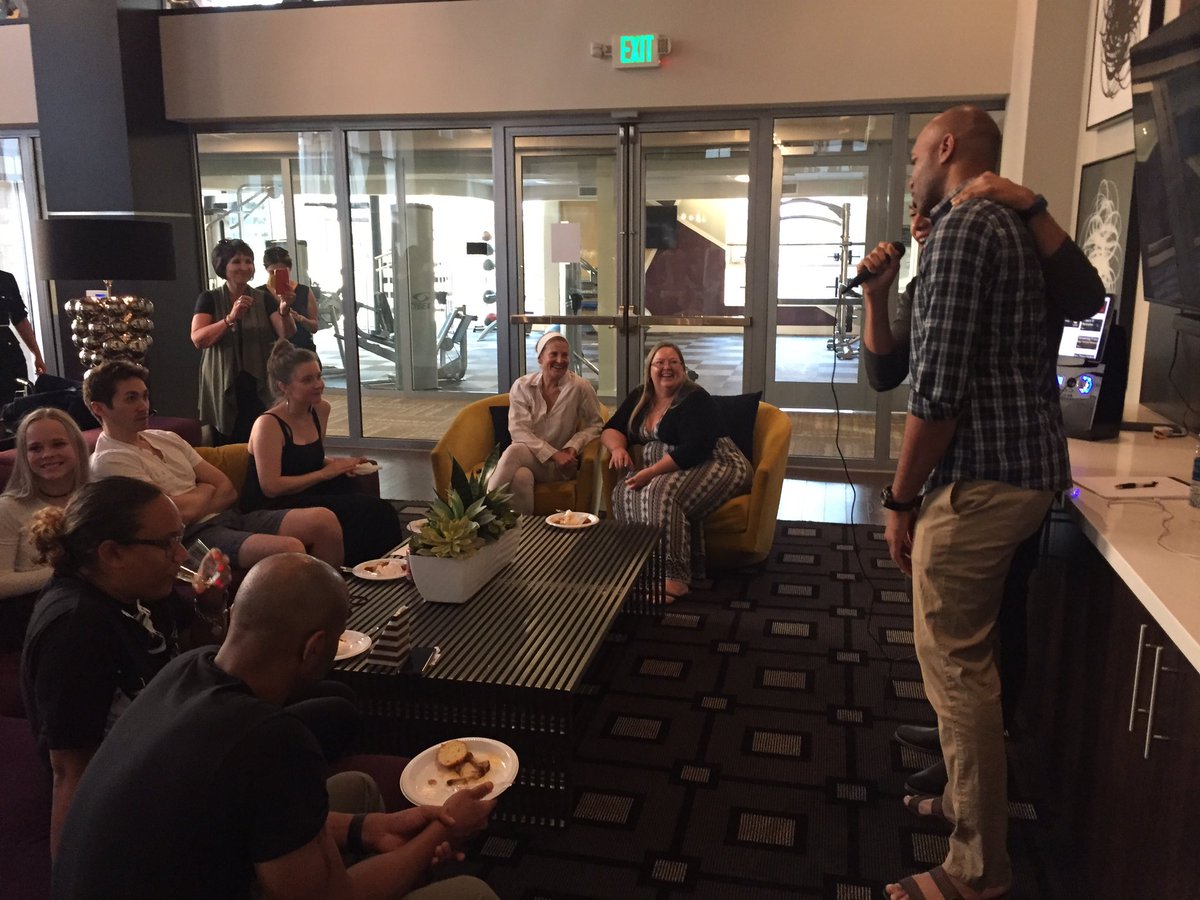 PooriaDarya's tweet photo. It was #RAD @CamdenGlendale yesterday. #WeLoveOurResidents #CamdenHappy #ResidentAppreciationDay https://t.co/0l0IAur9Qu