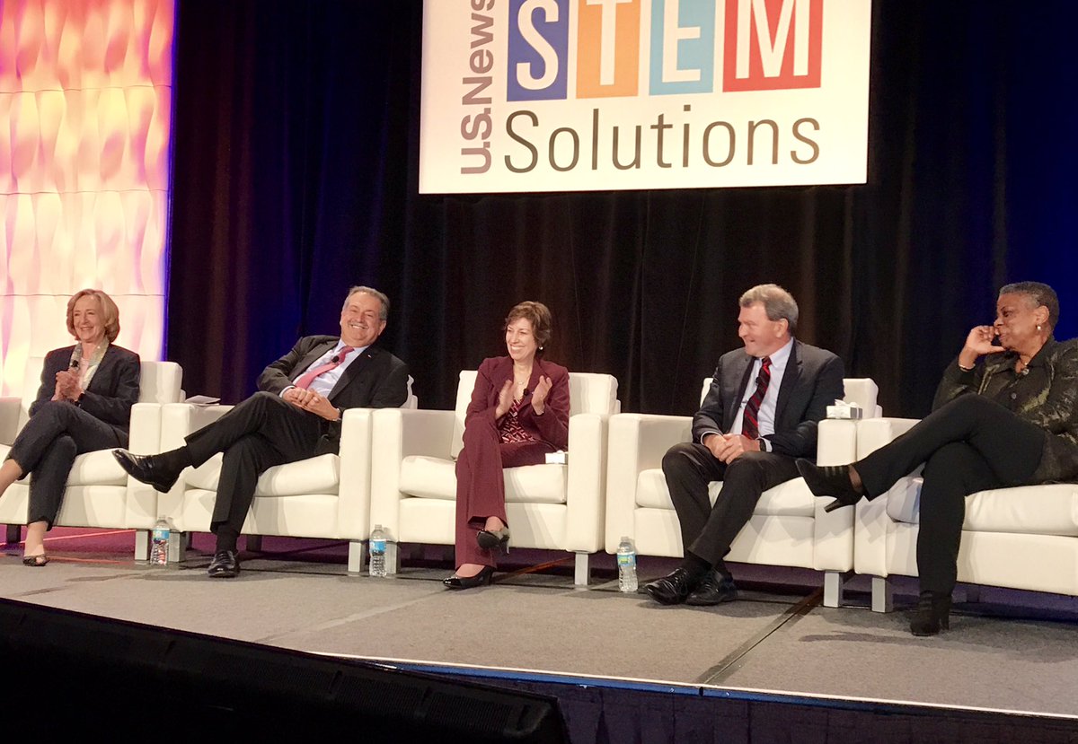 ajhitzler's tweet photo. @STEMsolutions Hall of Fame inductees agree that we need to create celebrities out of the STEM success stories #stemsolve @ch2m https://t.co/28HbBTZVzF