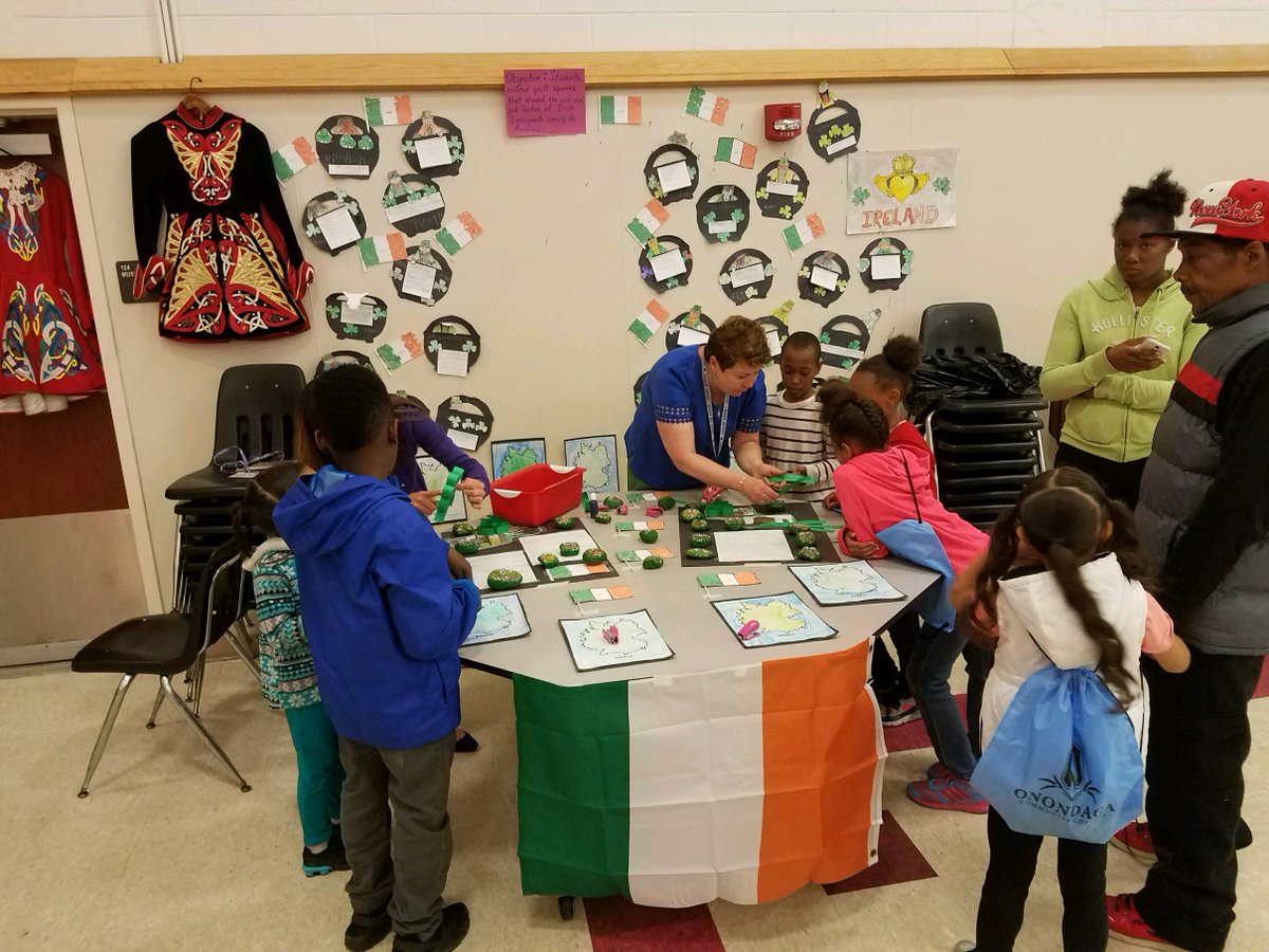 McKinleyEle's tweet photo. More pictures from our multicultural festival. Thank you to the amazing staff, students, and family for your support @SyracuseSchools https://t.co/HY065Uxhlo