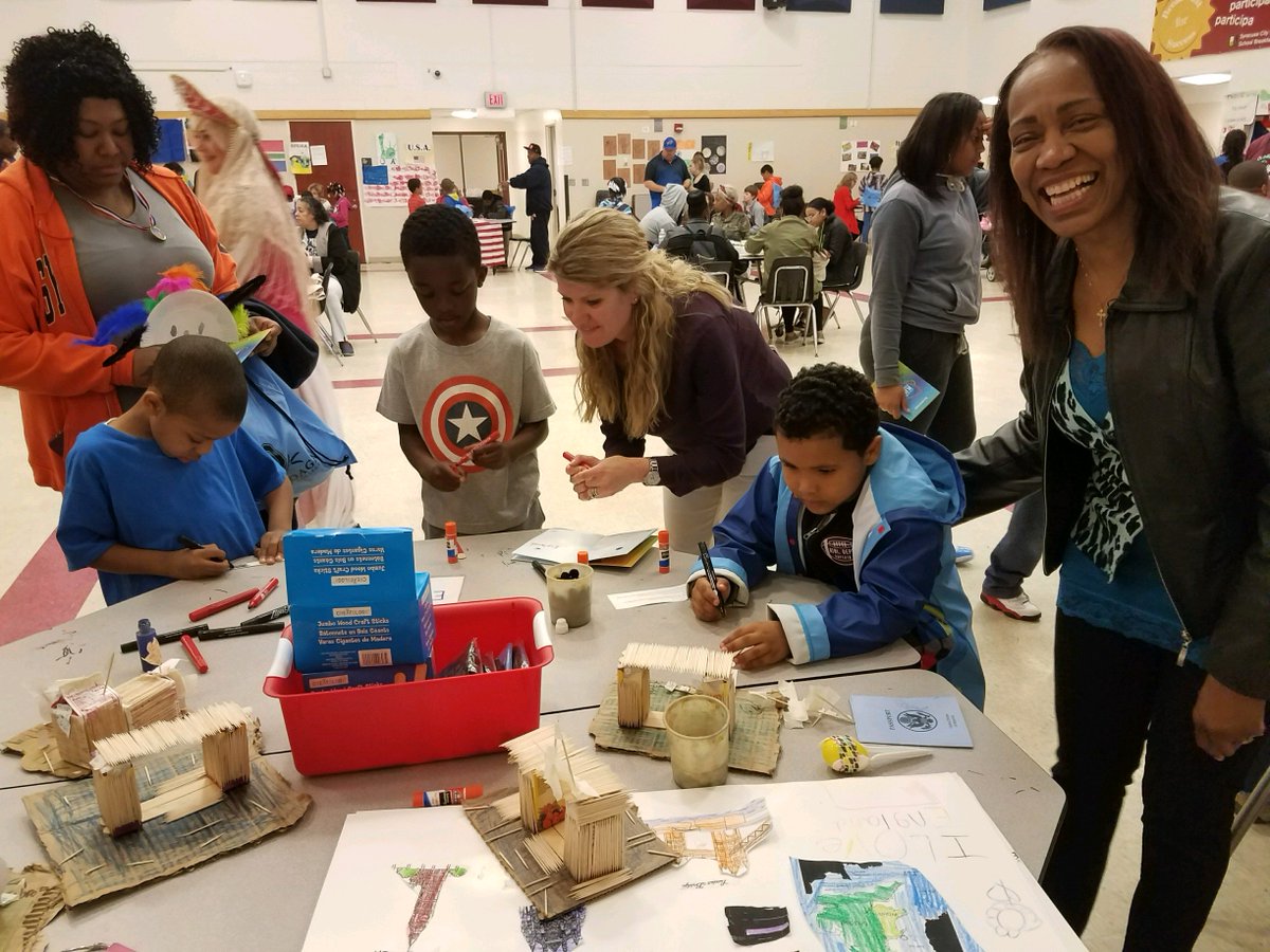 McKinleyEle's tweet photo. More pictures from our multicultural festival. Thank you to the amazing staff, students, and family for your support @SyracuseSchools https://t.co/HY065Uxhlo