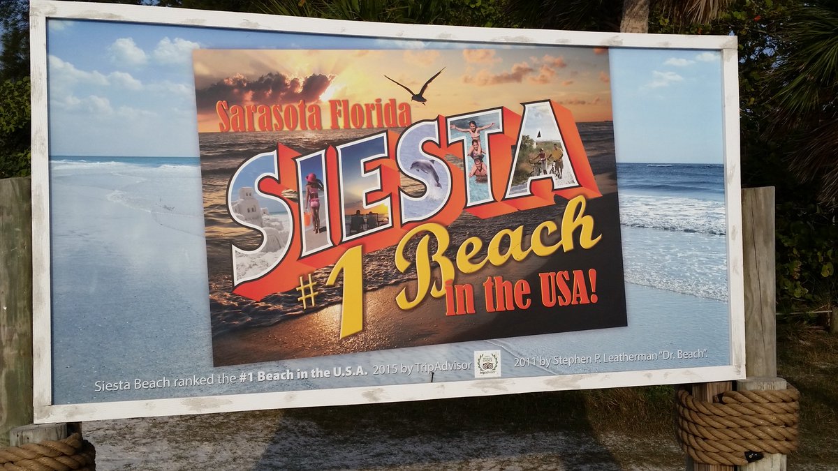 SiestaKeyHos402's tweet photo. Siesta Key Beach named #1 beach in the US by Dr. Beach 2017!! #siestakeyhos402 #beach # vacation
https://t.co/FWtkxXwIyt https://t.co/jIkKnEIusG