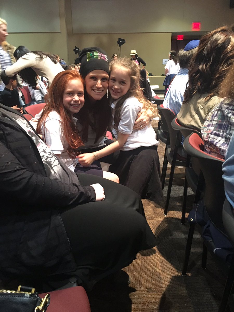 BarbaraRub's tweet photo. Getting ready for spring concert @YavnehAcademy https://t.co/ZlEdaZVQ7P