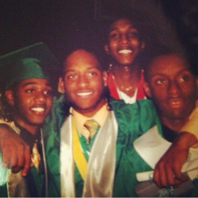 matty_wash's tweet image. #IssaThrowback High School Graduation. I don't know why @dame_franklin_1 was sweating like that. 😂