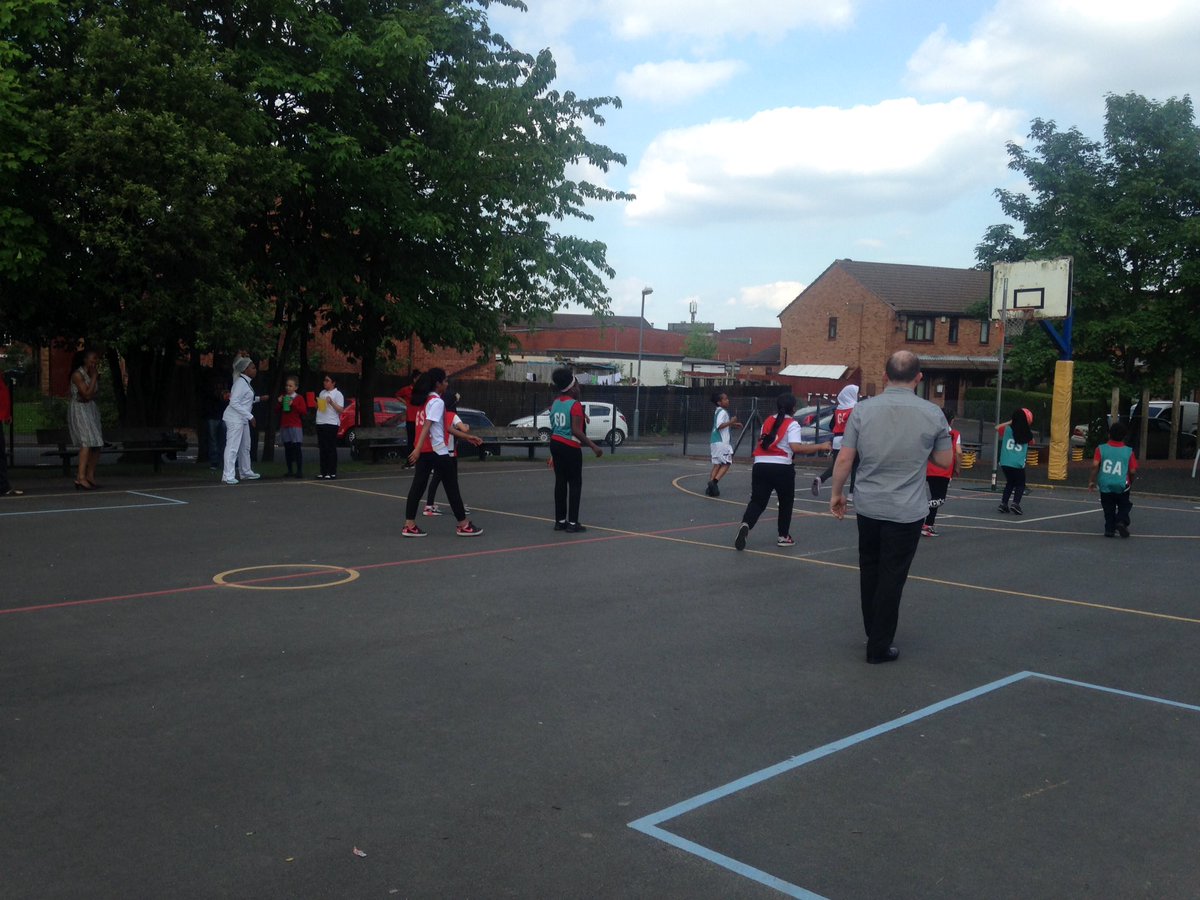 SportAtClifton's tweet photo. Referring #harperbell v @CliftonPrim yesterday. Narrow win for the visitors. Well played all! @Bham_Netball @CliftonSGO @BhamSchoolGames https://t.co/tUNoc9bKwV