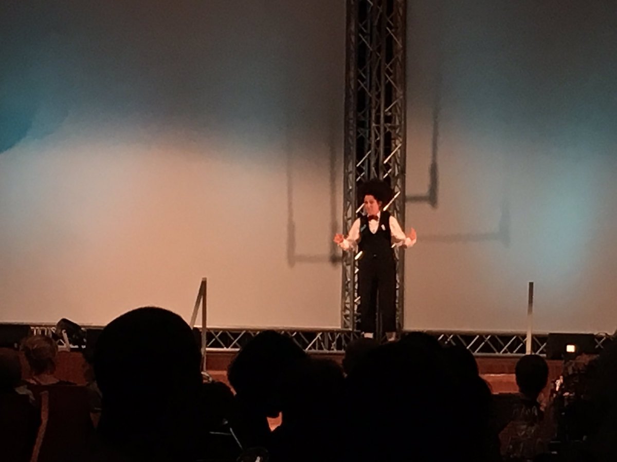 thomas_drrer's tweet photo. Gesellschaftsabend im Konzerthaus #Freiburg, durch den Abend führte "Babette us der Schwyz", Showact Undosa, toller Acapellagesang. #daet17 https://t.co/Pi4QnxfER5