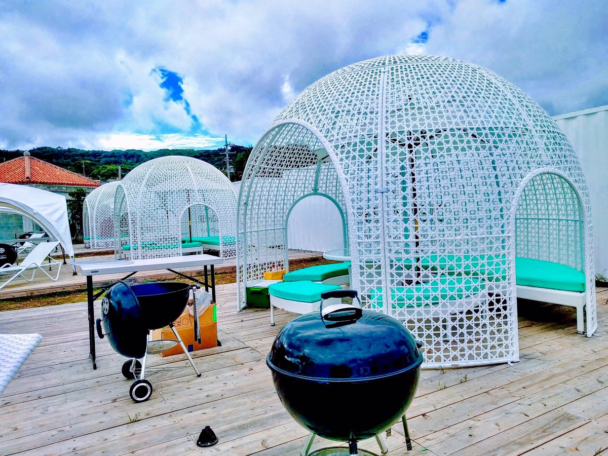 kayo_soichiro's tweet photo. 南城市にあるオシャンなグランピング(グラマラス+キャンプ)施設 #REEFMAGIC のプレオープンイベントに招待されて行ってきたよ✌️️
オープンは6/1 ぜひ遊びにいってね🍖
https://t.co/3frMjgZ0dh https://t.co/fiYyNBZYcE