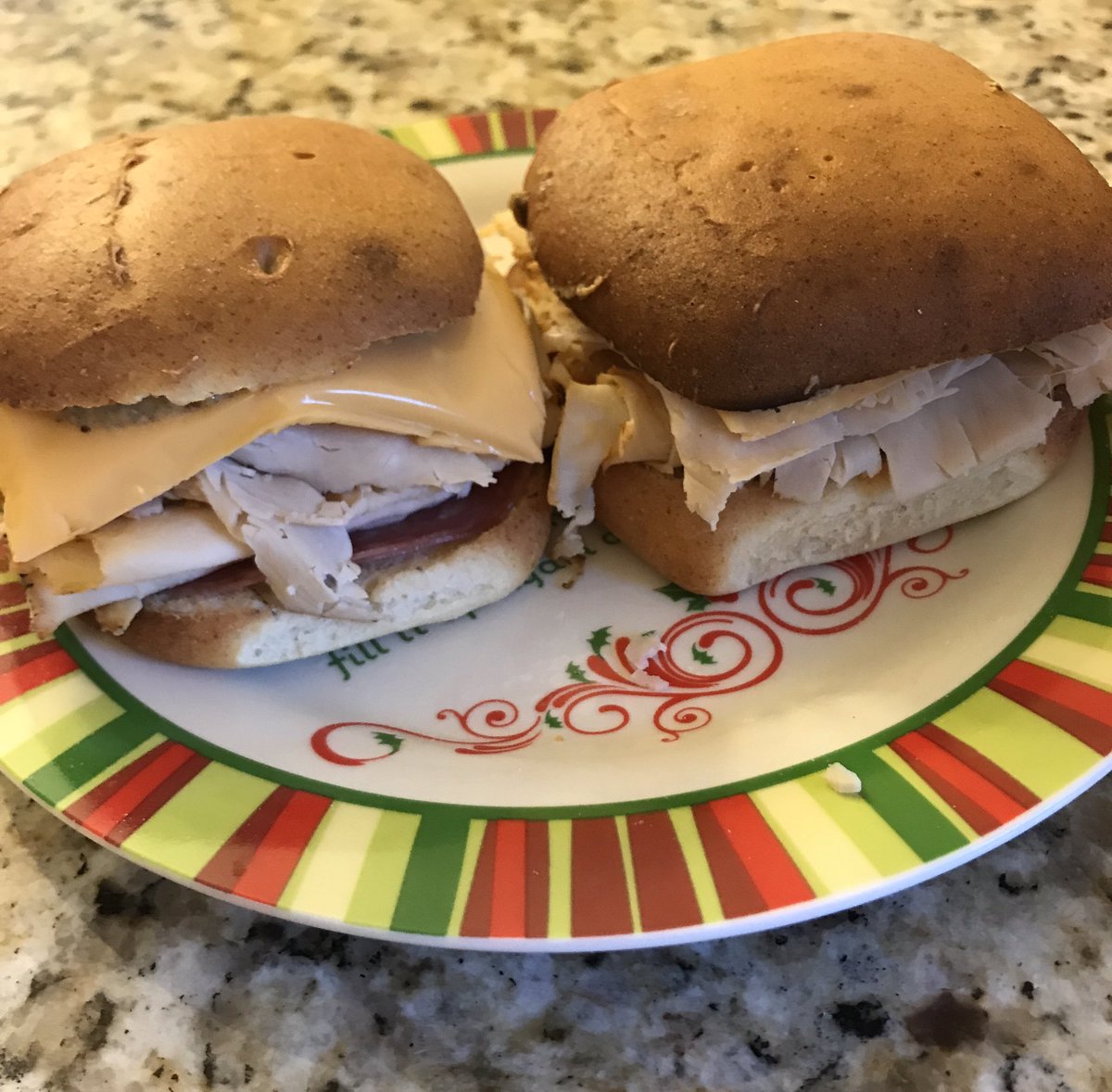 DarrenGoldwater's tweet photo. When game/trip prep now includes #glutenfree food. #SandwichMaster #ODoughs bread. @ODoughs & @Boars_Head meat/mustard. Perfect. https://t.co/9H6ifXclWy
