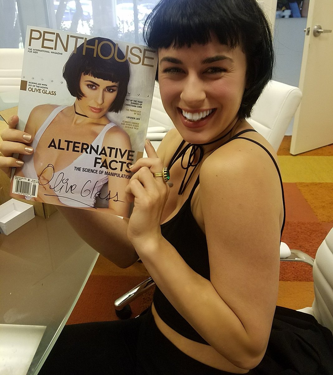 Penthouse On Twitter Guess Who Popped By The Other Day To Sign Next