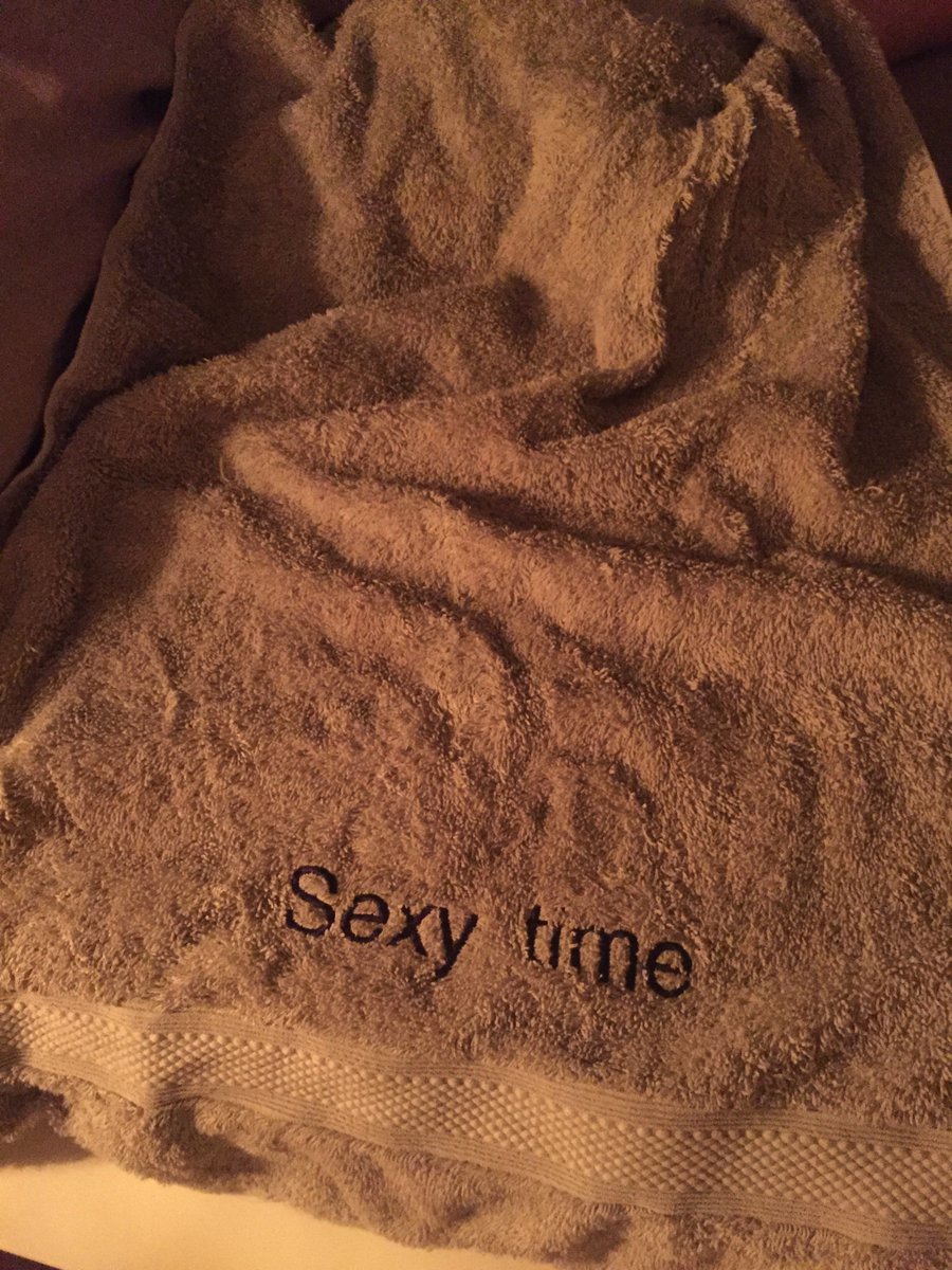 morris_1980's tweet photo. @LeighFrancis our sex towel had some reyt hammer 💯💦💦 https://t.co/gnooDQ7TSm
