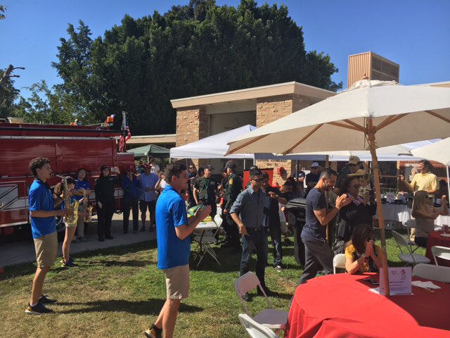LAFDBANDWAGON's tweet photo. In case you missed it: #LAFD #FS71 #Community Pancake Breakfast @LAFDwest https://t.co/hKK5hwZhFC