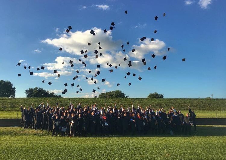 jkissinger_'s tweet photo. Gonna miss this class #senyaass https://t.co/U17aTzEh2e
