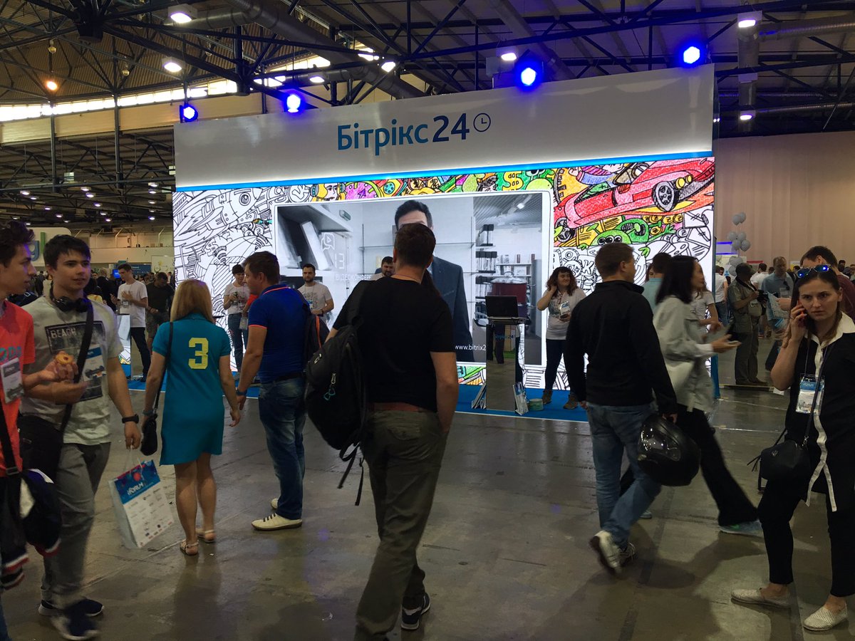 lesia_kovtun's tweet photo. #IForum2017 more than 10K participants 😱 impressed by @promodo_en @BinoteL @bitrix24 @labiteam_en #technologies #edtech #seo #IT https://t.co/sGqACHhdgx