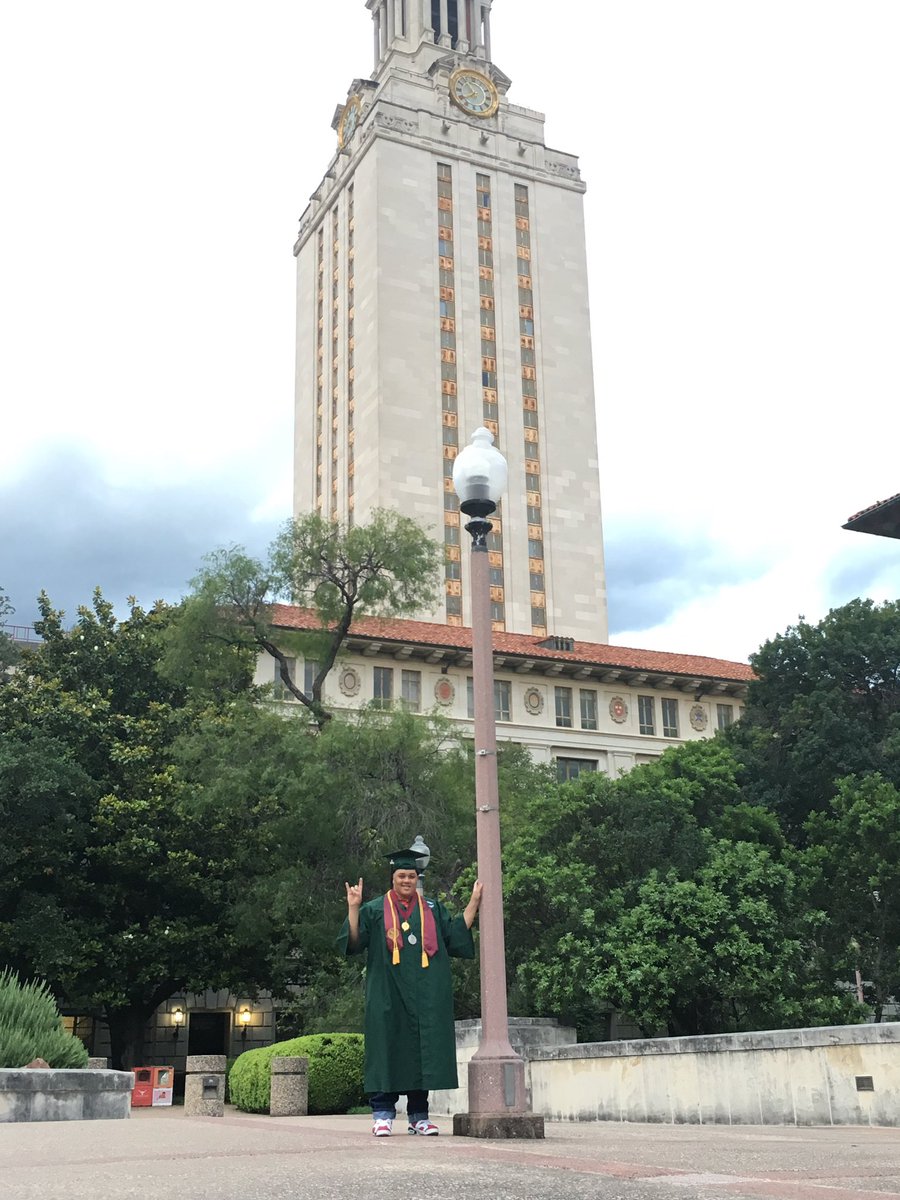 mosley97's tweet photo. Gotta give God all of the glory and honor! Blessed to say that I'll be attending (my dream school) The University of Texas this fall. #UT20 https://t.co/LFlWubmlYW