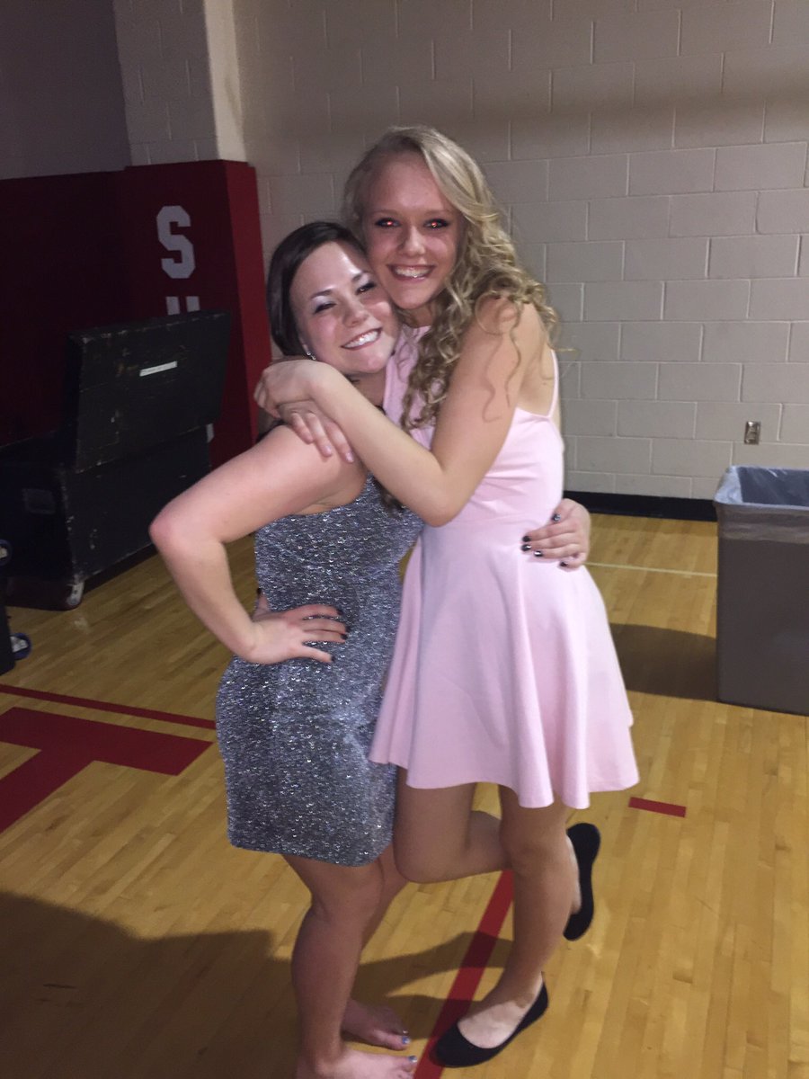 britnimacy's tweet photo. Happy Birthday Caroline!!! Hope you have the best day! Stay away from cats plz. Love you!! 💞 #seXC #afgd https://t.co/pQND6M1DfR