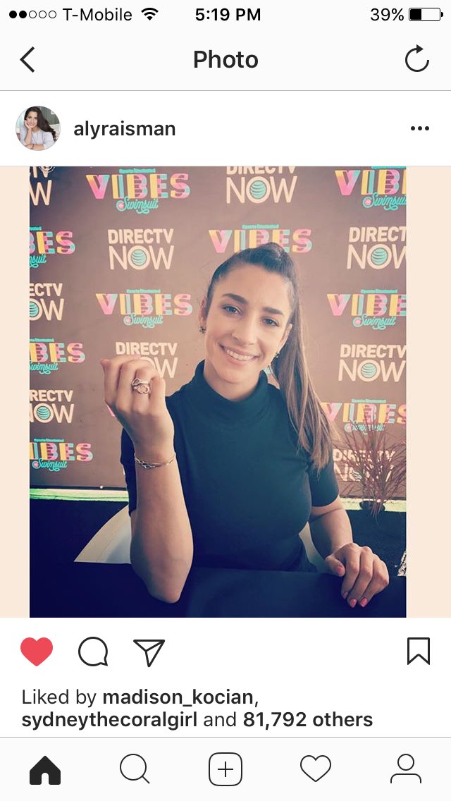 Happy birthday Aly! Love you so much you inspire me everyday and you\re my idol! 