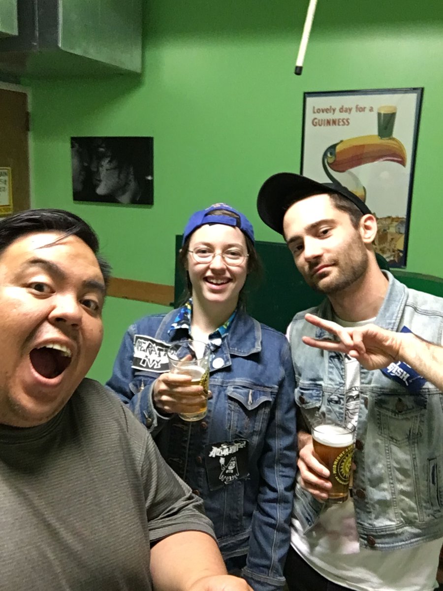TheUAFpub's tweet photo. #TBT Pub Manager Donald attempting to take a selfie with these cool denim clad kids from Eating for Two! #publove https://t.co/tc7JeDlMRL