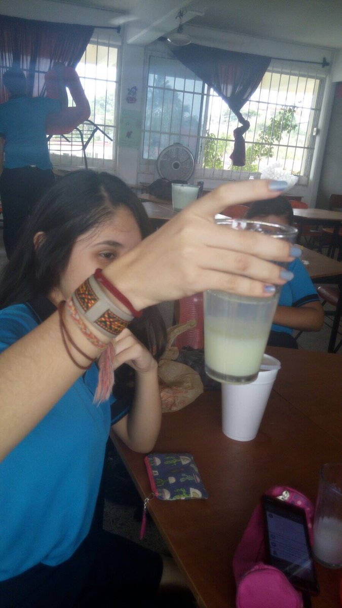 CETMAR_Boca's tweet photo. Alumnos de #VidaSaludable de sexto semestre realizan práctica de laboratorio en la materia #Biología Contemporánea. https://t.co/zH3YBmAZiN