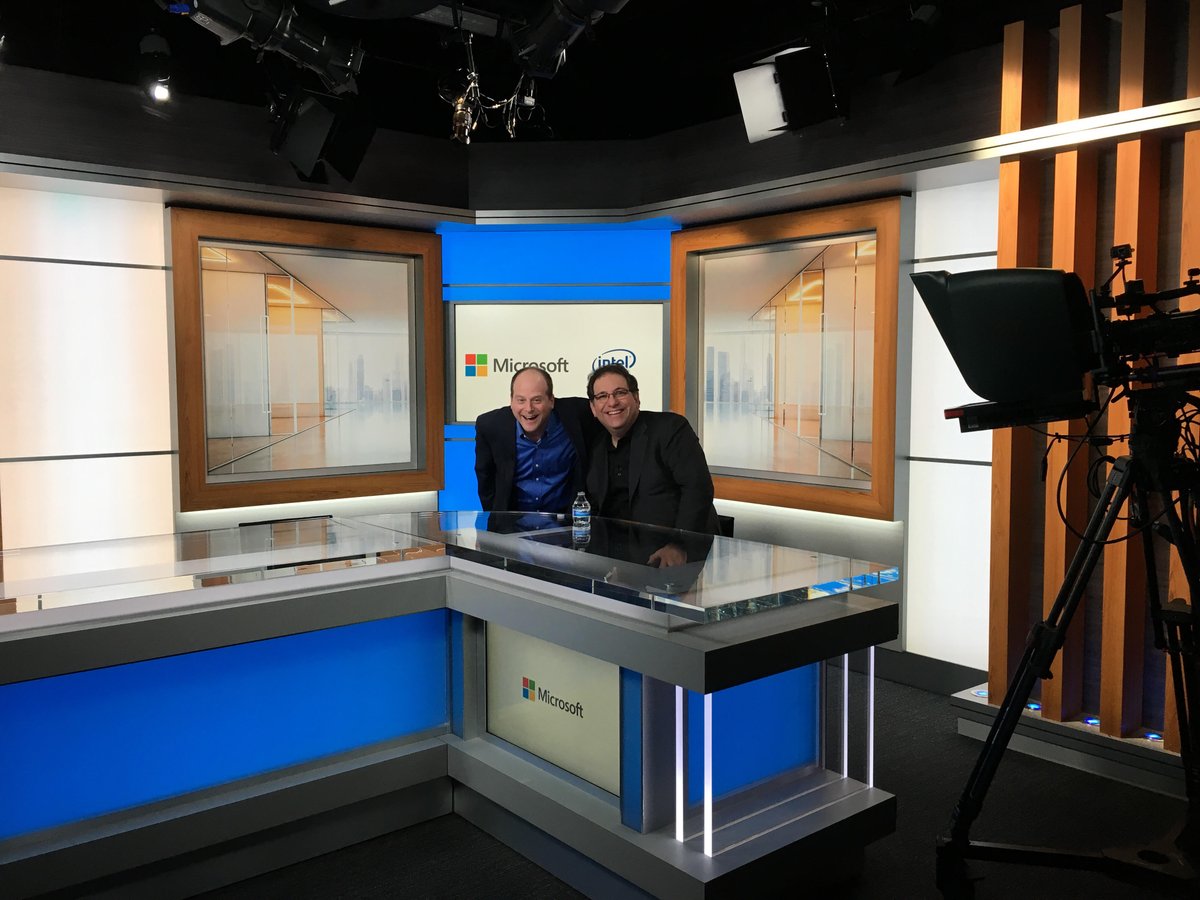 kevinmitnick's tweet image. Filmed a cool pre-tour interview today w/ @GeneMarks in Redmond for a new #infosec #cybersecurity #publicspeaking gig 4 @Microsoft &amp;amp; @Intel