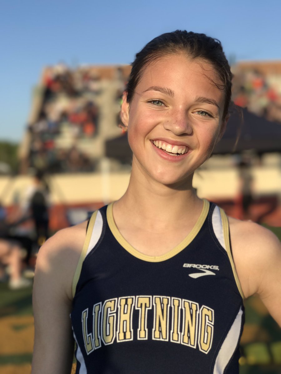 ANTrackandField's tweet photo. Ihde makes it to state in the 800! #compete https://t.co/VVZjHt18nm