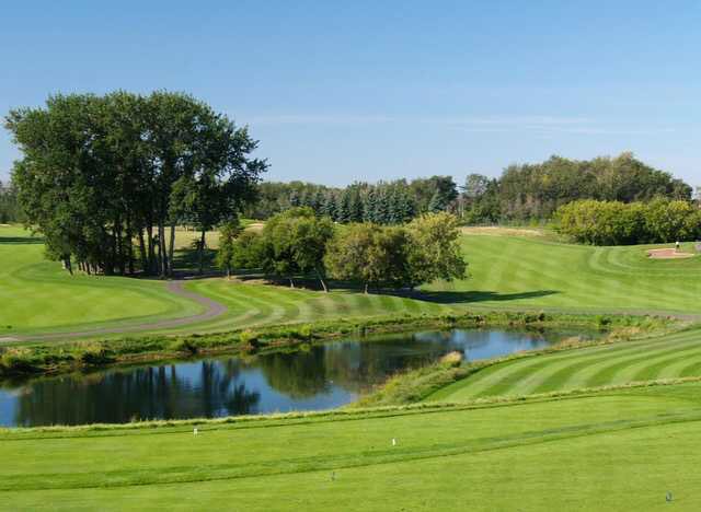 gprolloyd's tweet photo. The more @pgaofcanada professionals I talk to the more I grow. Thanks @MurrayMcCourt for your professional insight and guidance #leader https://t.co/jOc1DRQ6kH