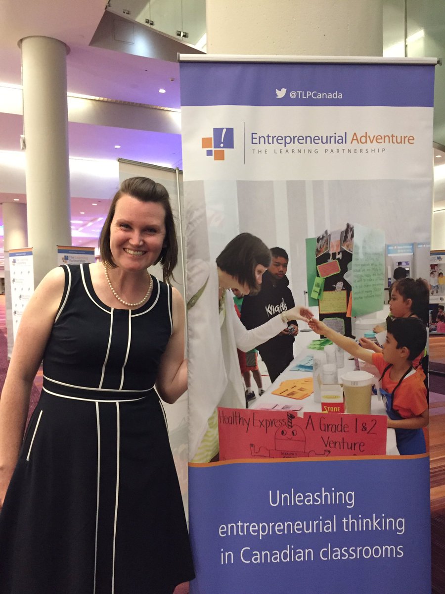 Laugh_berry's tweet photo. It's a picture of me with a picture of me!  Good memories of Entrepreneurial Adventure.  #ChampsOfEd @TLPCanada @TCDSB https://t.co/J7s75Atkph