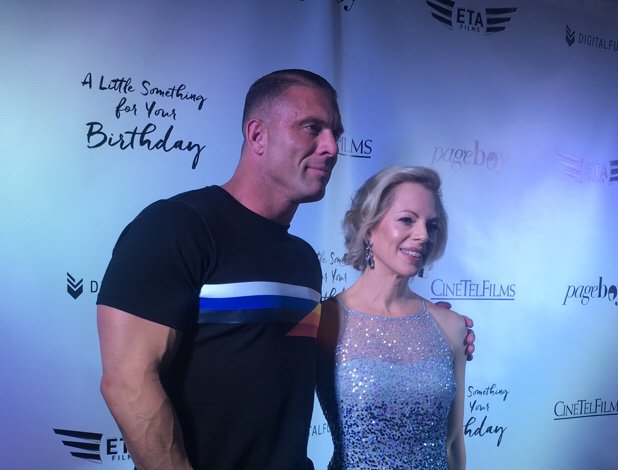 A bit of #Hollywood comes to Houston as <a href="/JasonAGibson/">Jason Gibson</a> screens his new movie, #ALittleSomethingForYourBirthday, among friends. 📽🎞