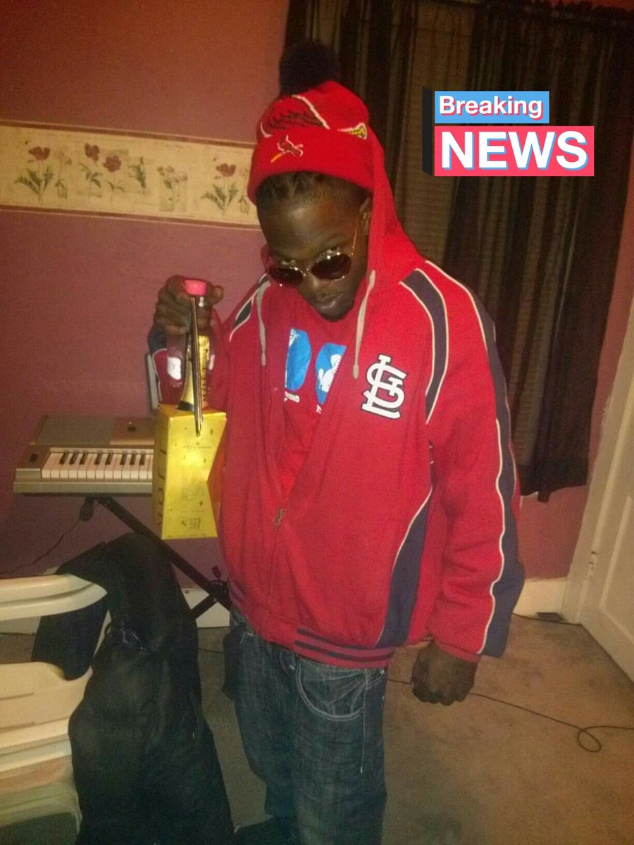 GFMBomba88's tweet photo. Born in the 80s an I hate almost wht music sound like almost stop but the game need me https://t.co/xDywAHHtsn