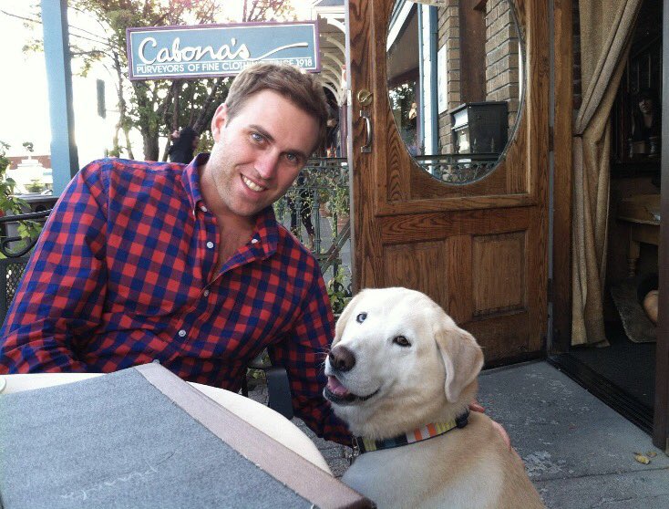 colfaxboyz88's tweet photo. dog: what do you call a singing laptop?

me: what? 

dog: a Dell. https://t.co/RV4107EBcJ
