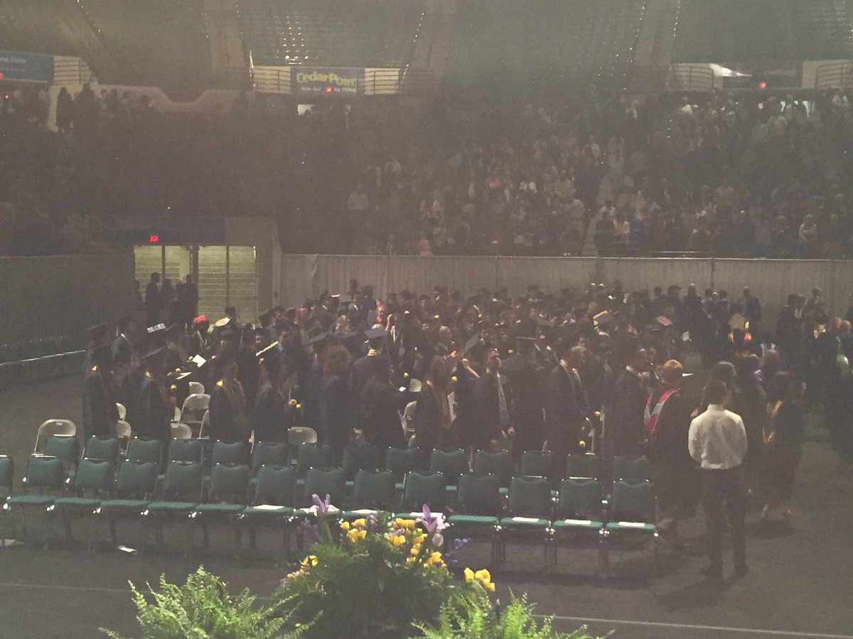 DrJimLloyd's tweet image. Congratulations Olmsted Falls High School Class of 2017!!!