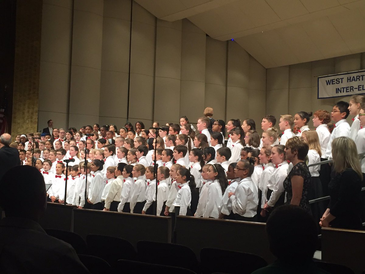 bugbeebees's tweet photo. Exceptional evening of music at the Bushnell! #InterEl2017 https://t.co/qiANLN8e6g
