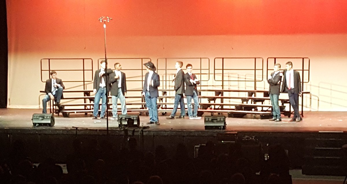 MelocheJoe's tweet photo. Incredible vocalists at HS East's concert. Musicians dedicated to their craft and to the department. A moving experience. https://t.co/XaZH3ETeAS