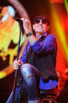 Happy birthday to Klaus Meine, the lead singer for 