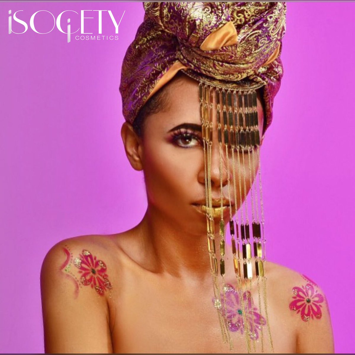 IsocietyISC's tweet photo. The Visionary Cosmetics Brand | Shop @ https://t.co/qBK69rDaL5
#iSOCiETYCOSMETICS
#HYTechCollection
#DIAMONDHEISTCOLLECTION
#bold #glam https://t.co/AMkmkd3wOQ