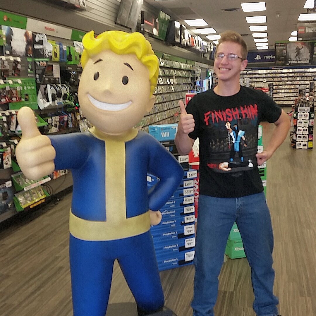 Its_BryGuy's tweet photo. Throwback to when I tried to be @Fallout new mascot. As you could probably guess... it didn't work out😭😭 #tbt #ThrowbackThursday https://t.co/tuhaaTDHJM