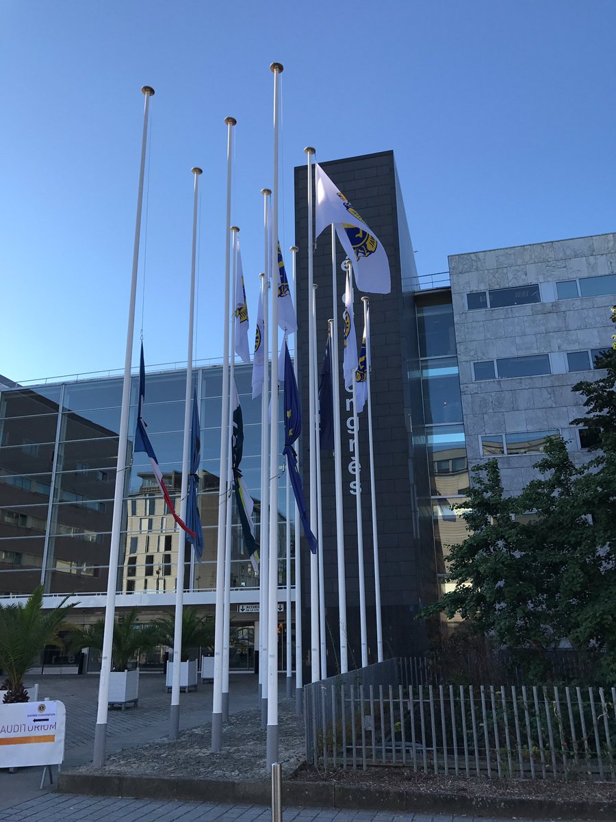 LionsFRANCE's tweet photo. 66e Convention Nationale #LionsClubs #France à @nantesfr sous le ☀️journée du #Centenaire
#LionsClub #Lions100 @LEOClubFrance @lionsclubs https://t.co/e17LbIOfyV