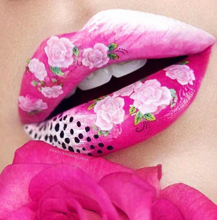 tartecosmetics's tweet photo. This lip art is outta the world. 🚀🙌 @karlapowellmua adding details with our clay pot waterproof #shadowliner in white! 🌸 #slaywithclay https://t.co/3HAAcKMasc