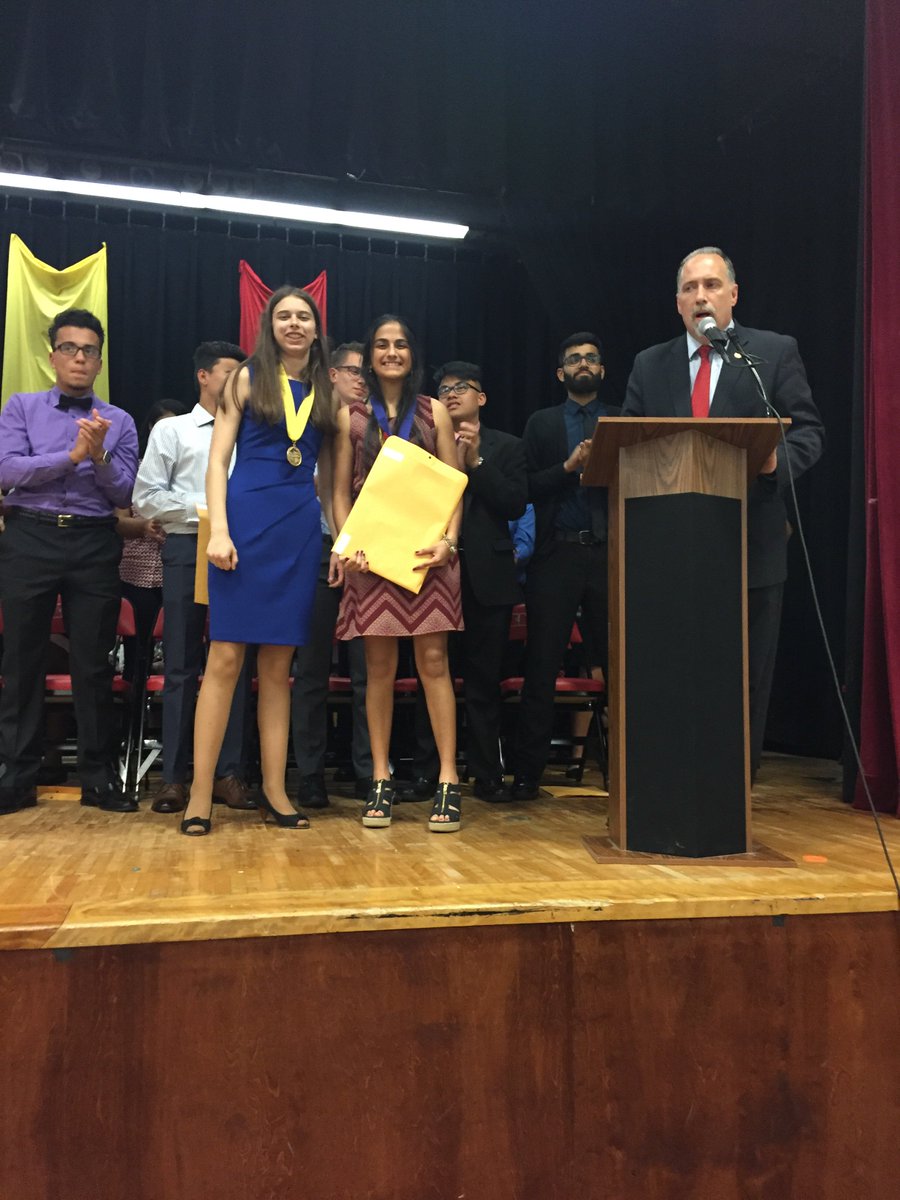 EdisonSTEM's tweet photo. STEM Academy's own Vaishnavi and Rebecca are this year's @Edison_HS Valedictorian and Salutatorian! @EHSClassof2017 #TheBestoftheBest https://t.co/RsTdC8ra6K