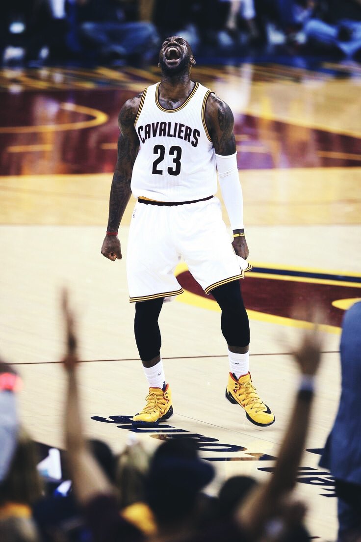 ParlonsNBA's tweet photo. LeBron James devient le meilleur marqueur de l'histoire en playoffs NBA. 

EXCEPTIONNEL. https://t.co/wynvbZgoAW