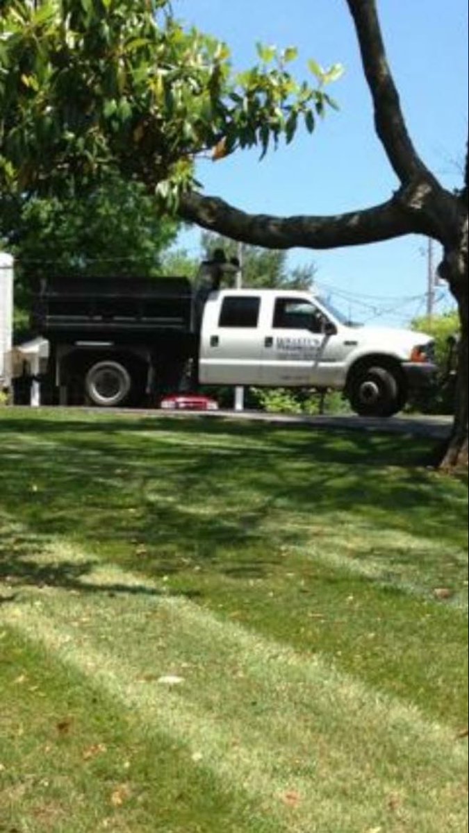 a_spaldo's tweet photo. Truck stolen from bardstown last night. F550 dump truck with Willetts Lawn and Landscape on the sides. Keep an eye out!! https://t.co/9Y7WSlUMYy