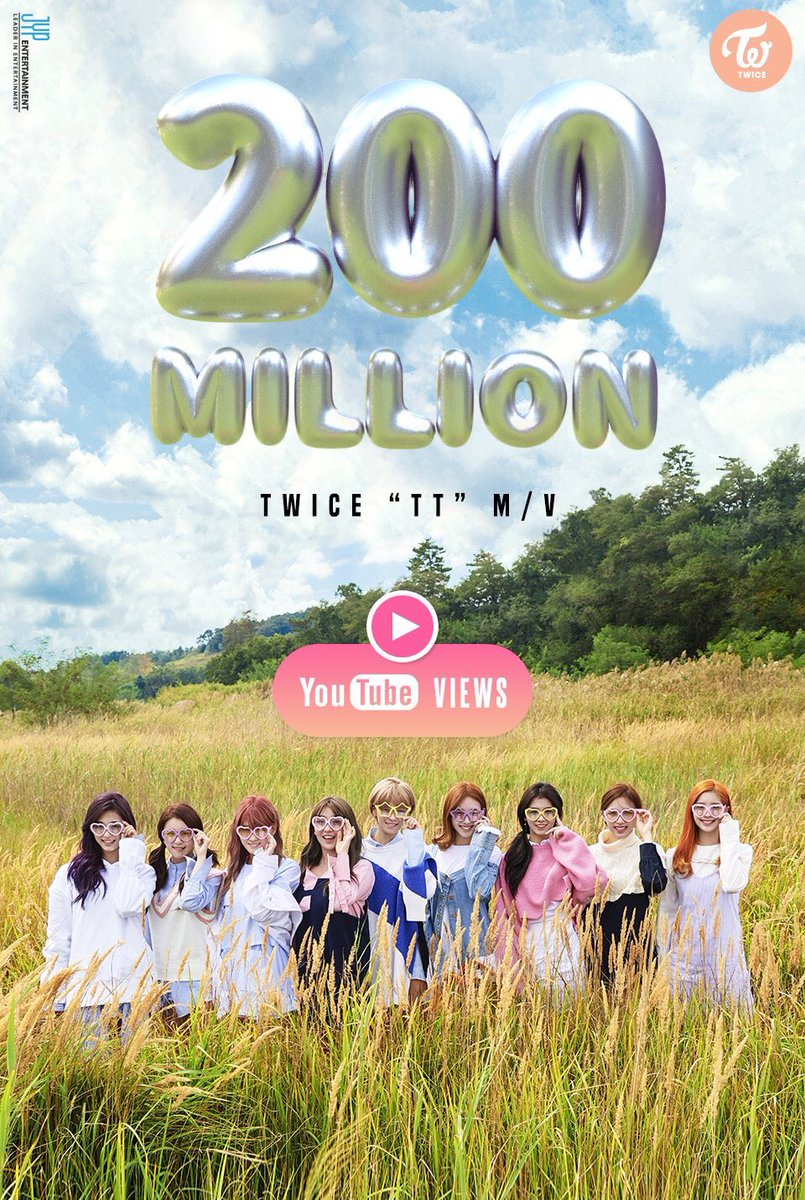 kaktrahs's tweet photo. TWICE 『TT』
youtube再生回数
2億万回突破🎊🎉💕😍
韓国ガールズグループ史上初の記録‼️
#TWICE #트와이스 #TT200MVIEWSparty #TT
#TT200MParty https://t.co/1aARRw2tgQ