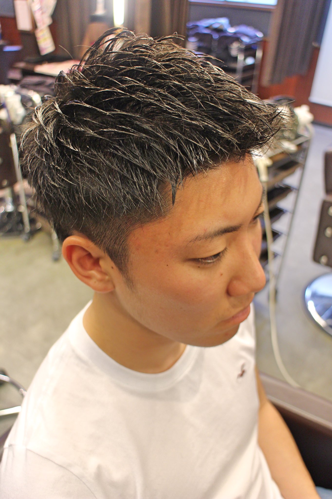 Bond Hair Ikebukuro Takuma 黒髪フォワードショート ジェル 艶感のでるwaxなどで仕上げるとスタイルが綺麗に見えますのでおすすめです いつもありがとうございます 千葉 Kira 短髪 メンズ メンズカット ヘアカタ 2ブロック アップバング