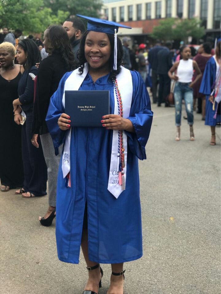 BhamRhoersClub's tweet photo. Issa Graduate 🎓💛💙 
Rhoer Naja Williams 🔜 U of Auburn
Rhoer Adrienne Lewis 🔜 UWA
Rhoer Alivia Flemming 🔜 USA
Rhoer Emily Powell 🔜 USA https://t.co/DtjrDZAT04