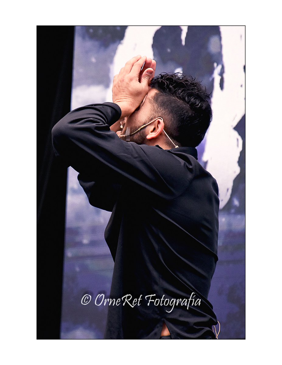PHOrneRet's tweet photo. @FacuMazzei en los Premios Hugo en Calle Corrientes 2017 
Álbum completo en Facebook: OrneRet Fotografía https://t.co/7rZY4Ooqbd