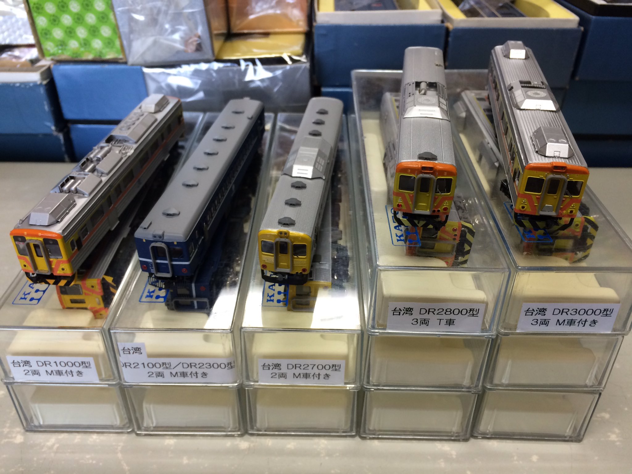 Nゲージ 台湾鉄道 藍皮解憂号セット Nゲージ 台湾鉄道 藍皮解憂号セット 鉄道模型