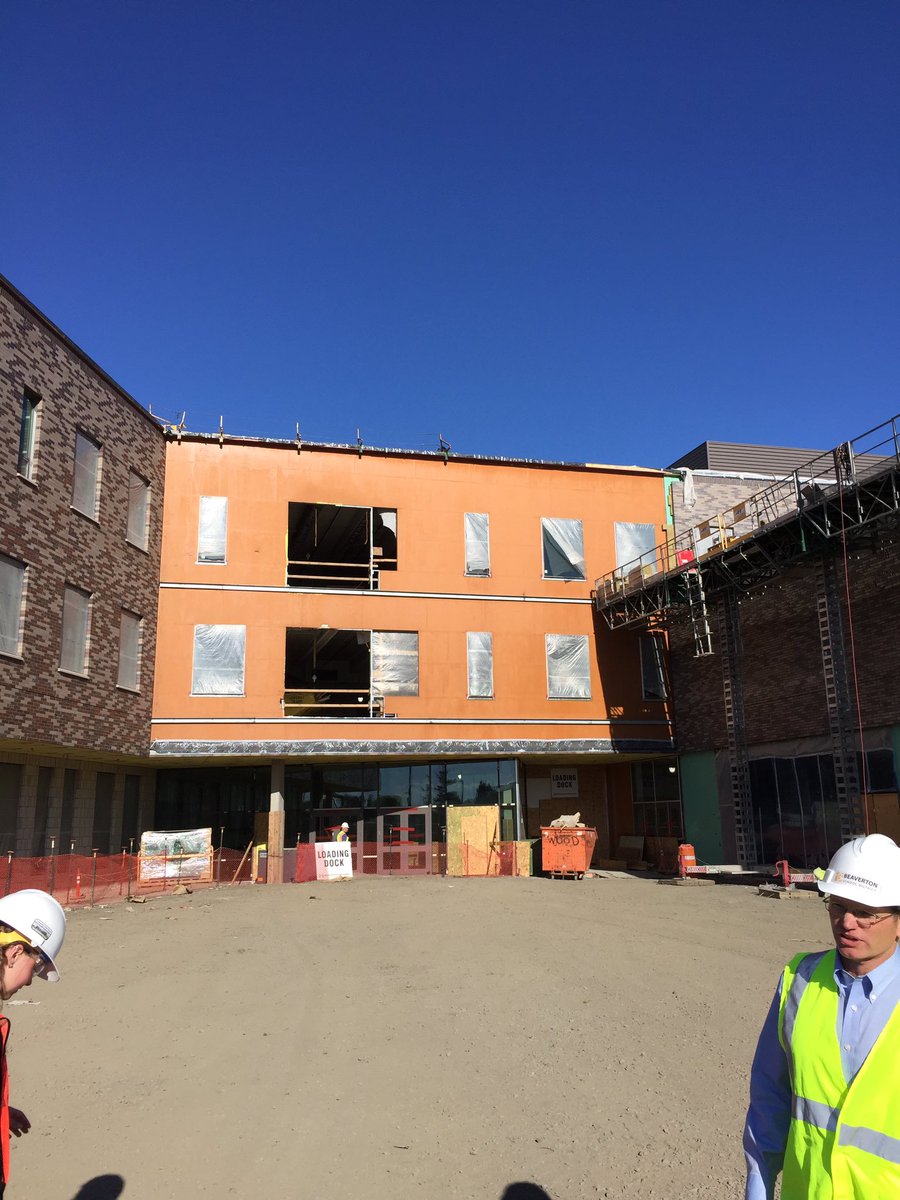 Vote4DChen's tweet photo. Toured the new high school today with the BSAC!  Beautiful facility:).  Excited for Mountainside HS to join the BSD family this fall! https://t.co/z7HzAVhkBI
