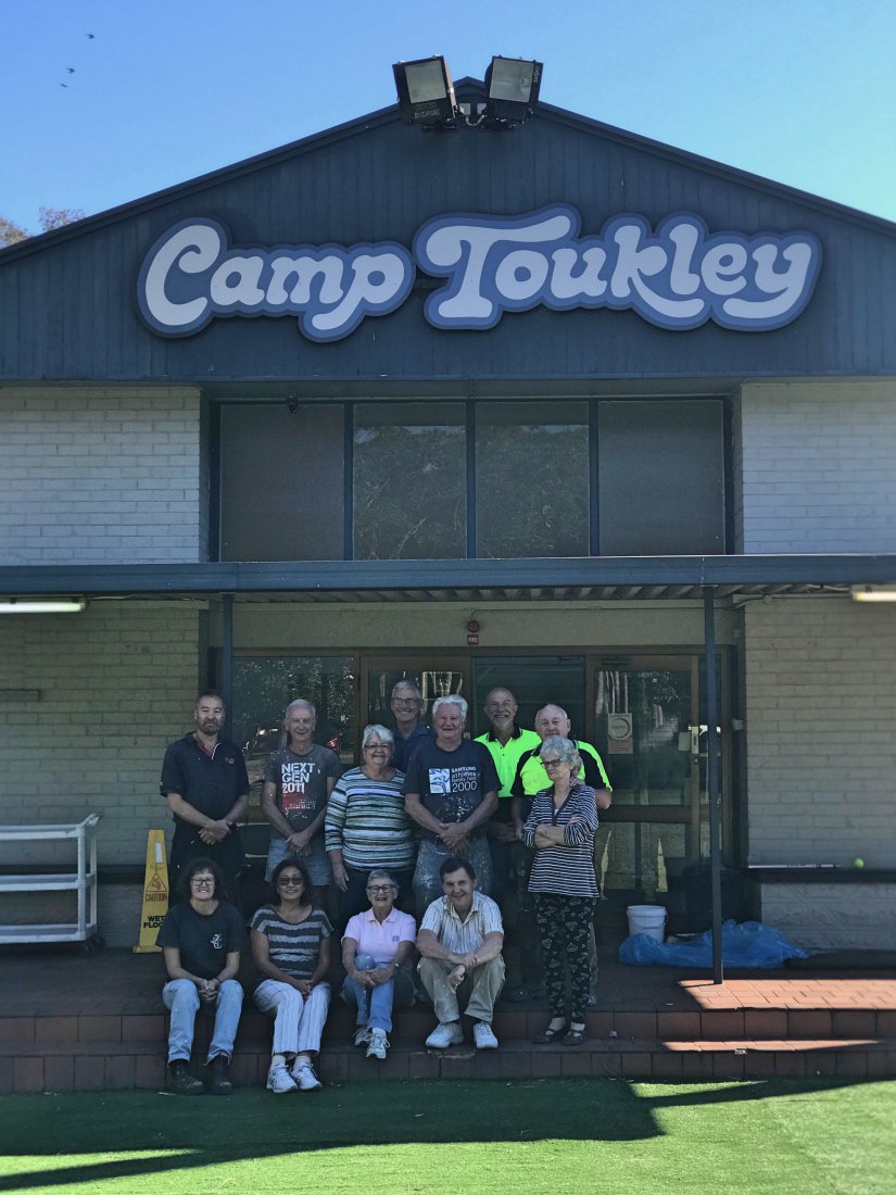 LutandaAU's tweet photo. Heartfelt thanks to the MMM Australia team for the @CampToukley paint renovations! https://t.co/FudDSySgot