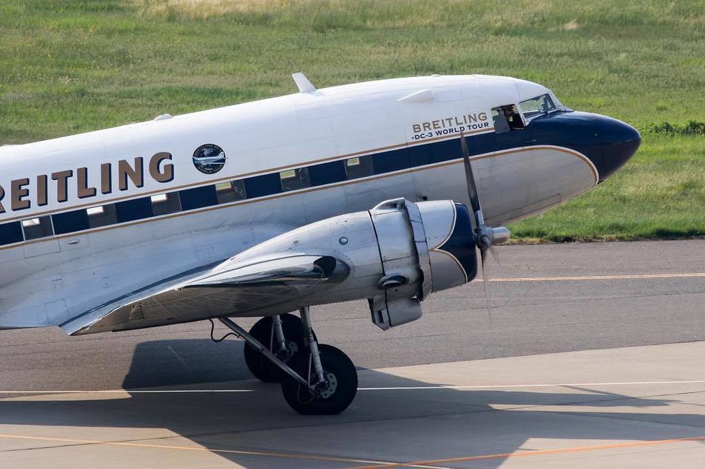 ブライトリングdc3